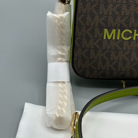 Michael Kors Bryant Meadow Green Small Contrast Convertible Crossbody Pouchette - Picture 9 of 16